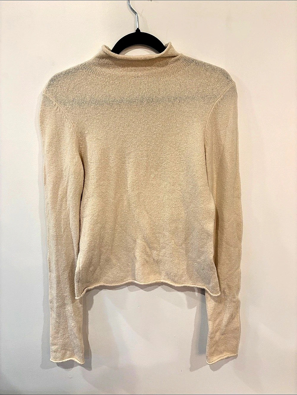 Wilfred Aritzia Cream Rollneck Turtleneck Sweater Size Medium